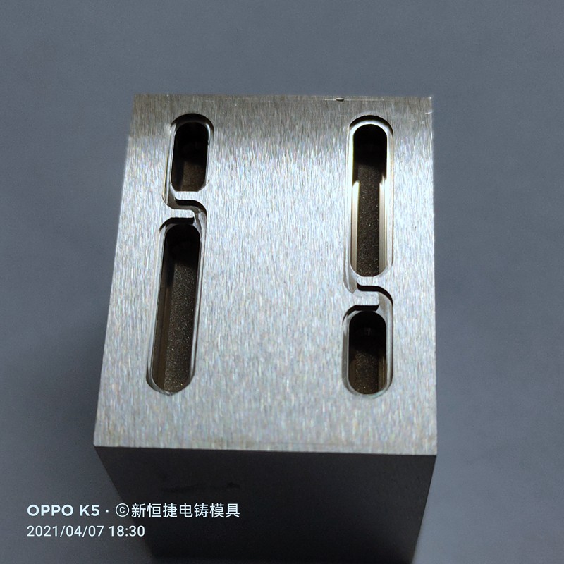 按鍵電(dian)鑄糢1